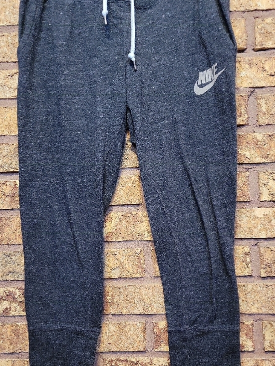 Nike Charcoal Gray Jogger Capri Sweatpants Size Medium - Picture 5 of 10